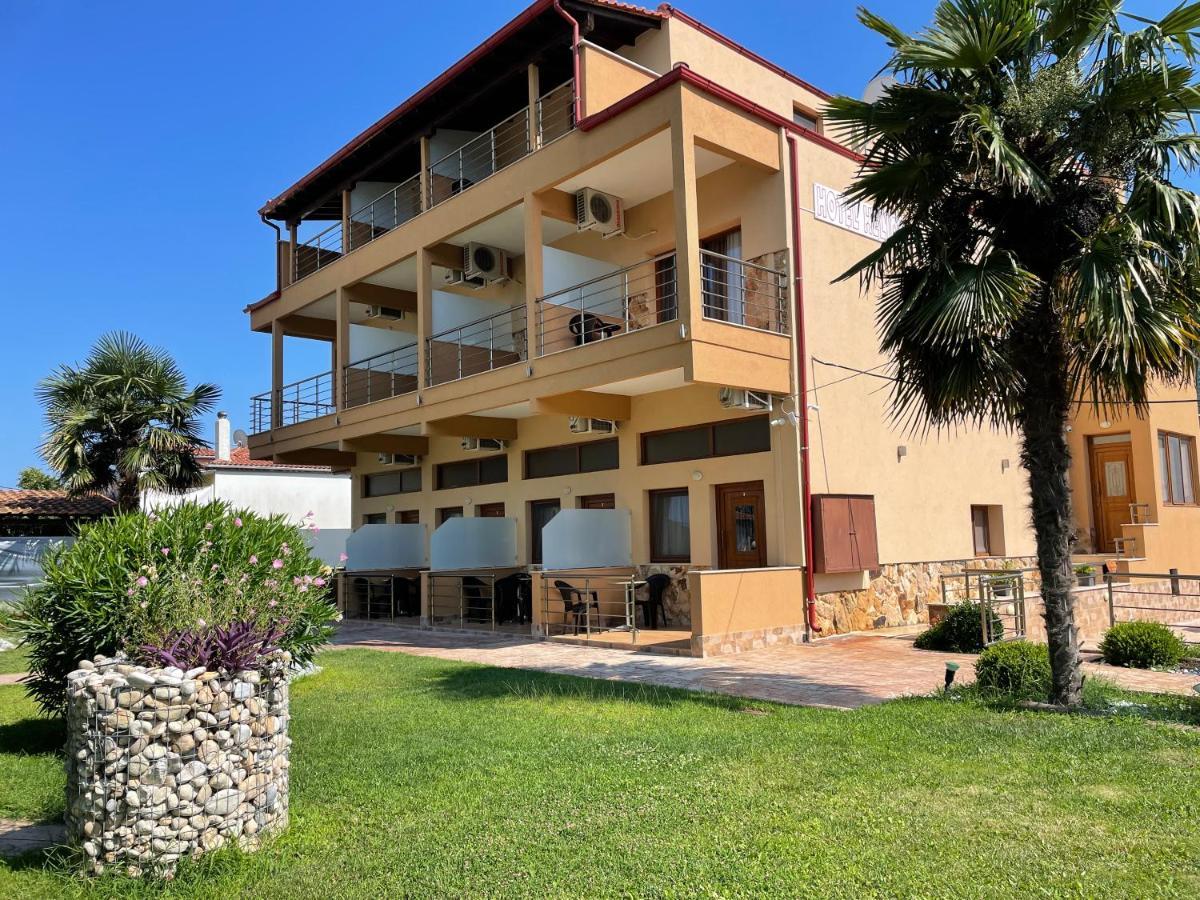 Helios Hotel Stavros  Extérieur photo