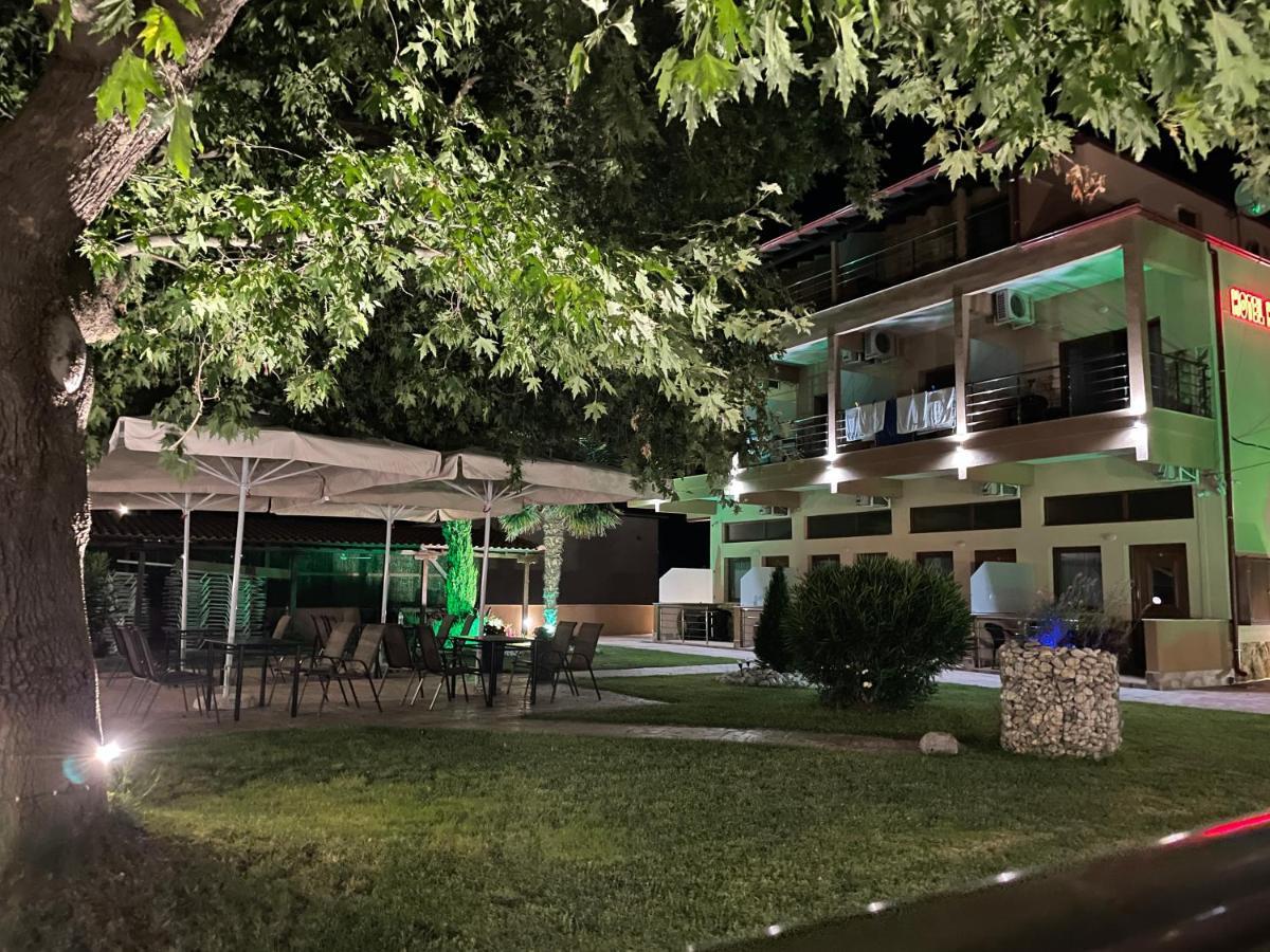 Helios Hotel Stavros  Extérieur photo