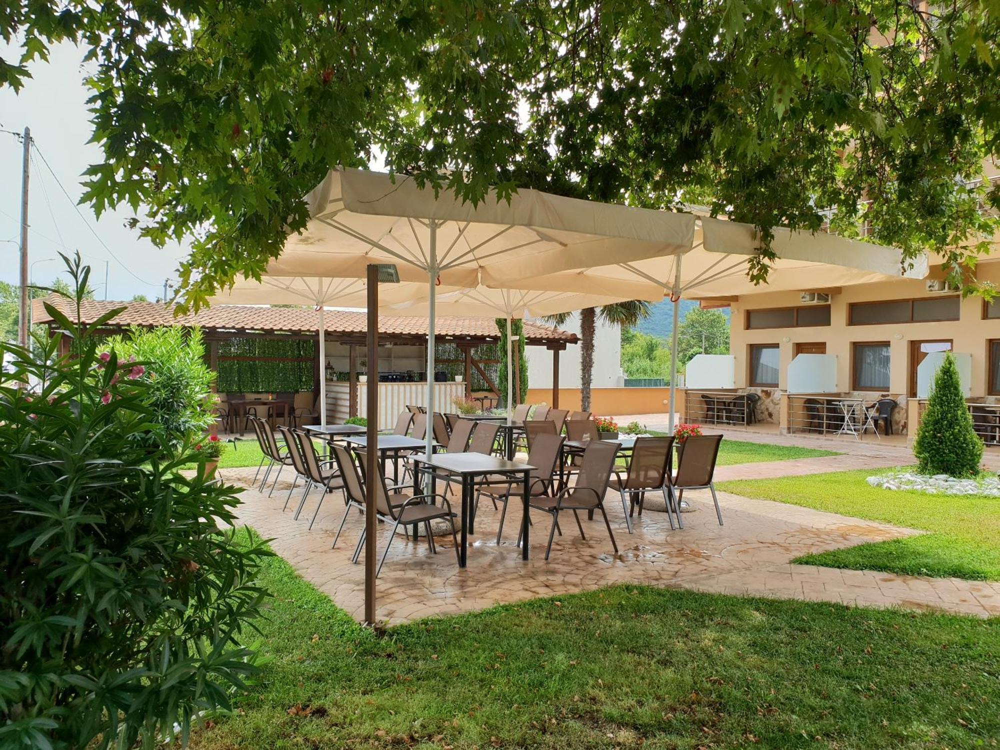 Helios Hotel Stavros  Extérieur photo